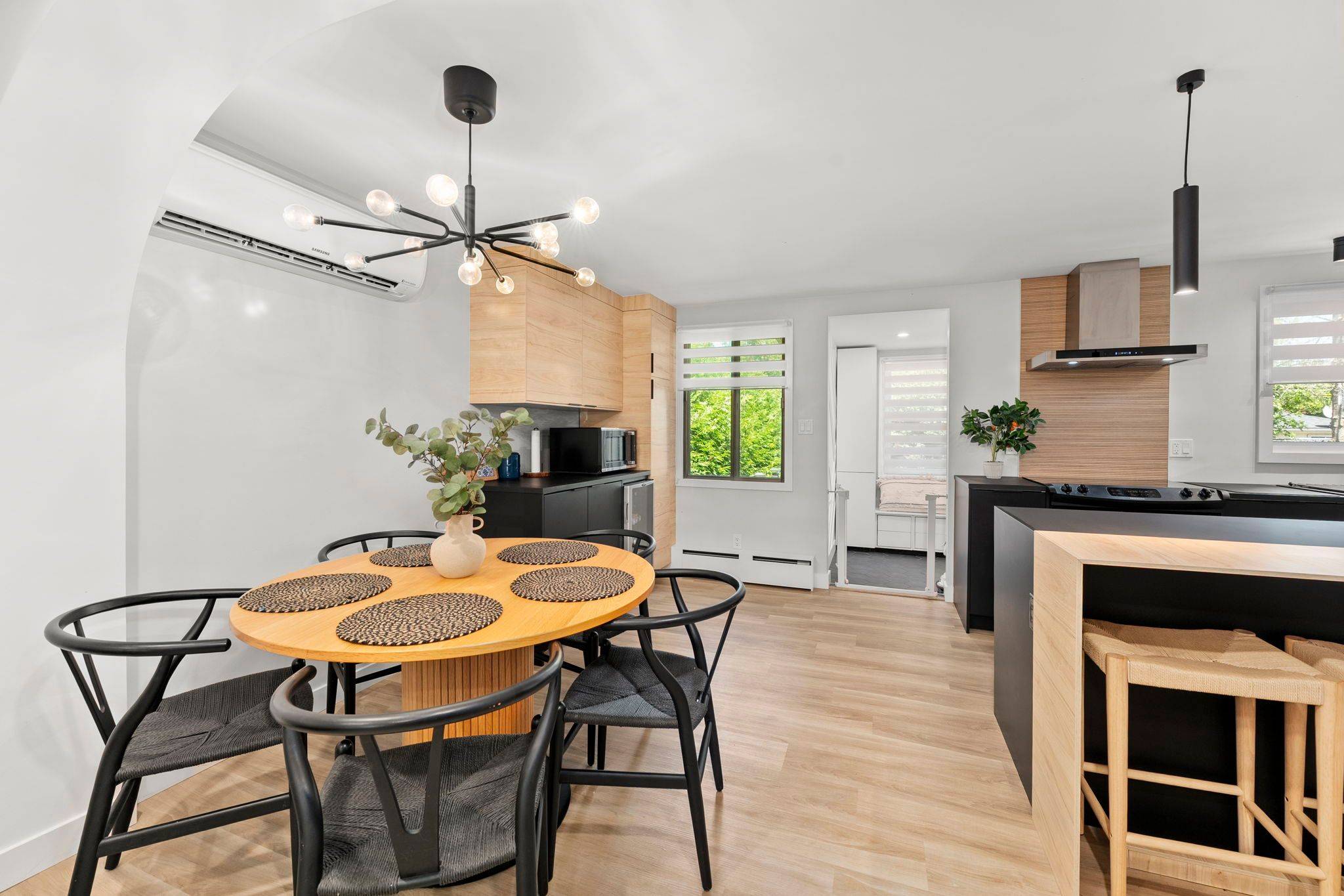 New Tecumseth, ON L0G 1W0,14 Greenaway ST