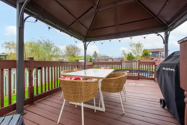 Essa, ON L0M 1B3,62 Darren DR