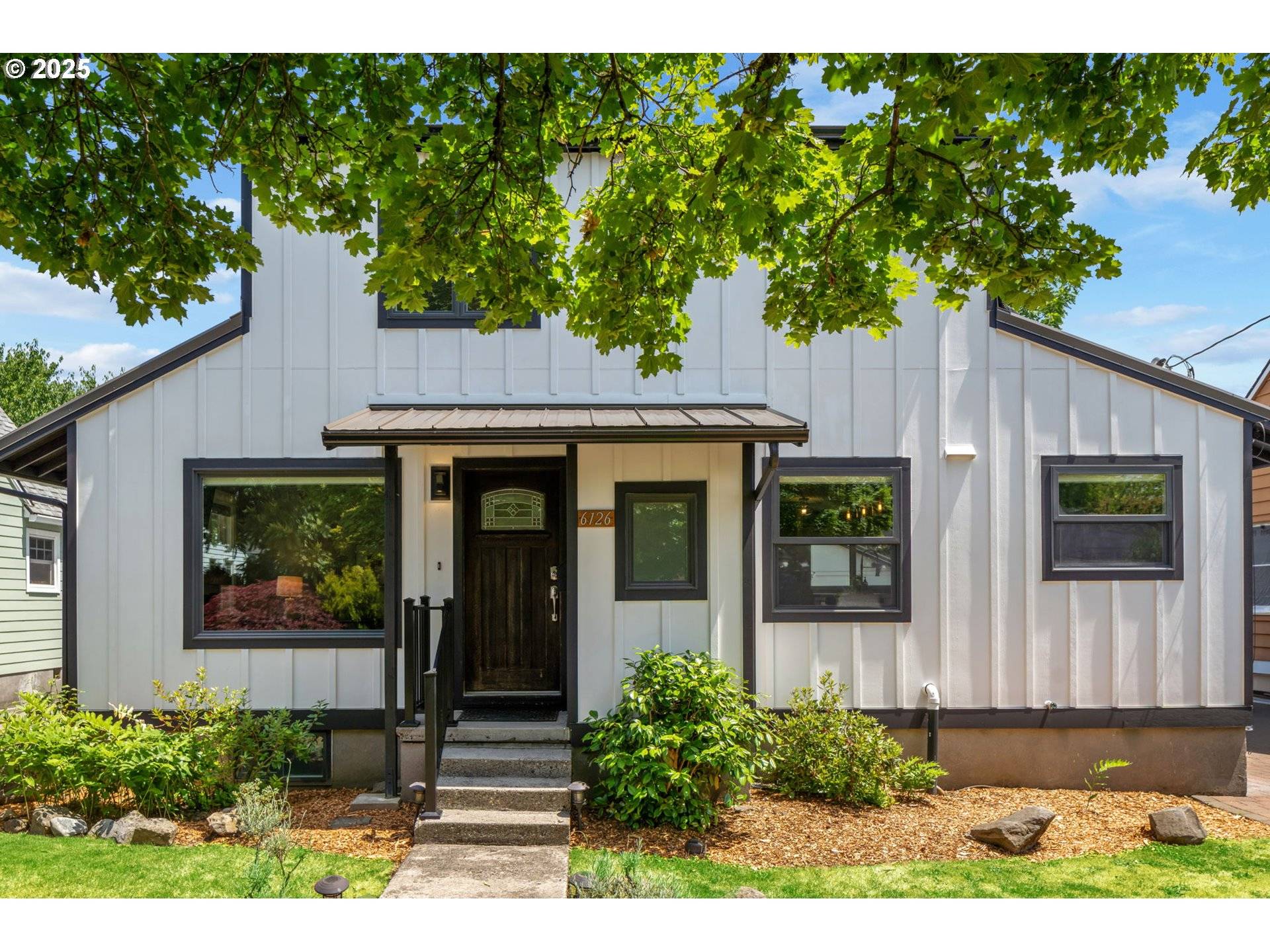 Portland, OR 97202,6126 SE 23RD AVE