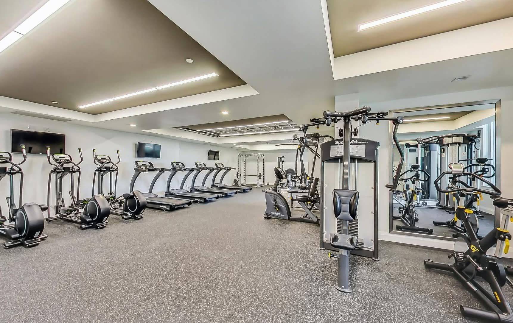 Vaughan, ON L4L 0G8,3700 Highway 7 RD #1607