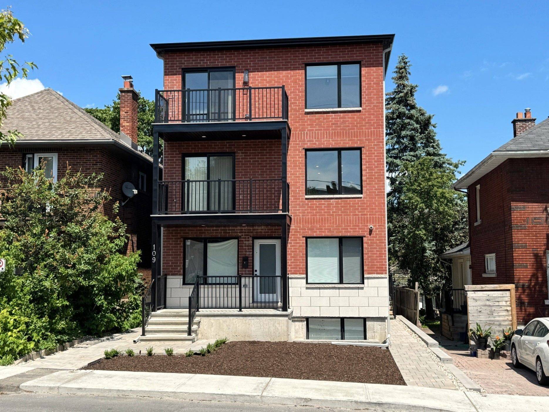 109 Russell AVE #5, Lower Town - Sandy Hill, ON K1N 7X2