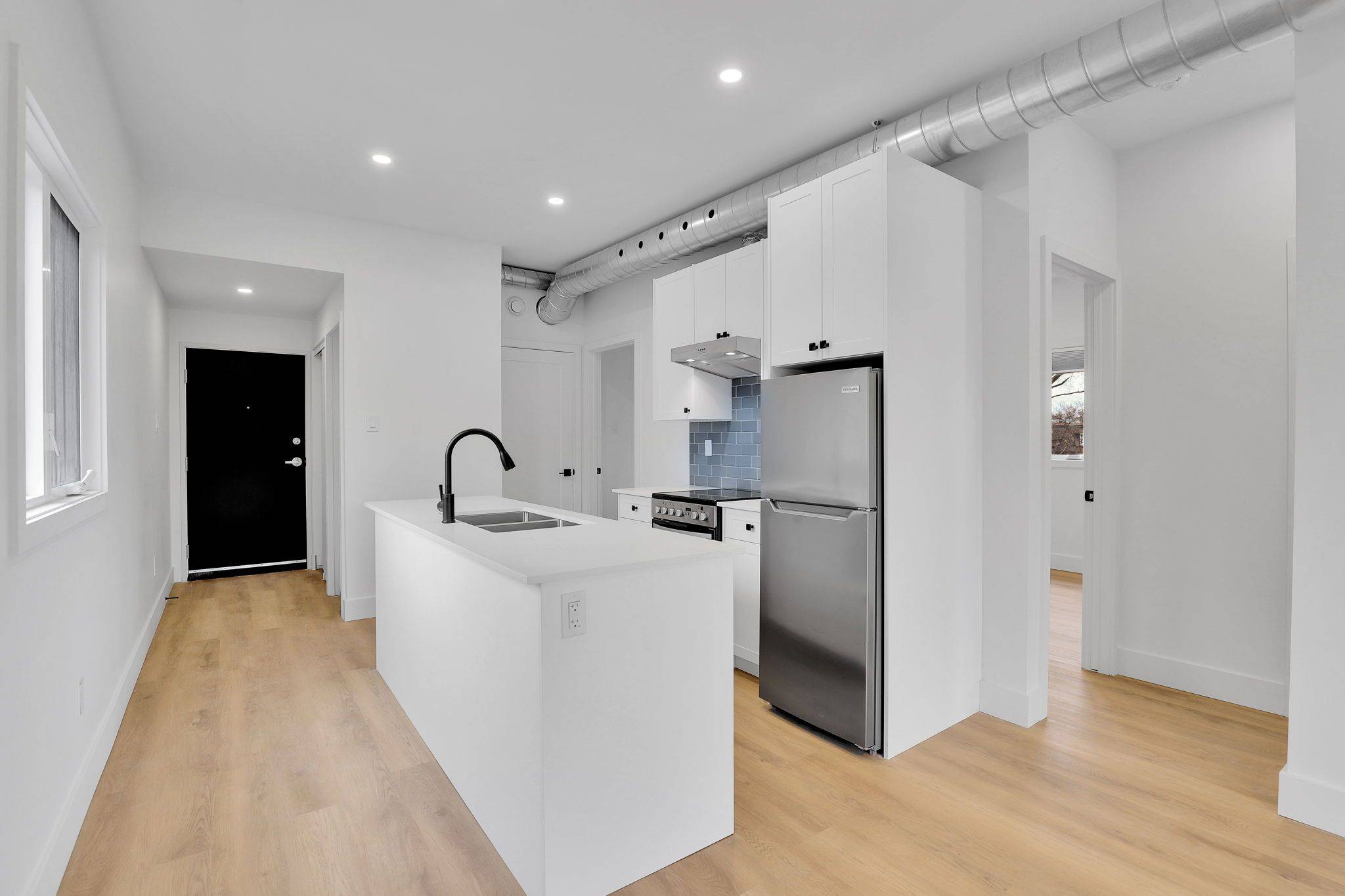 Lower Town - Sandy Hill, ON K1N 7X2,109 Russell AVE #5
