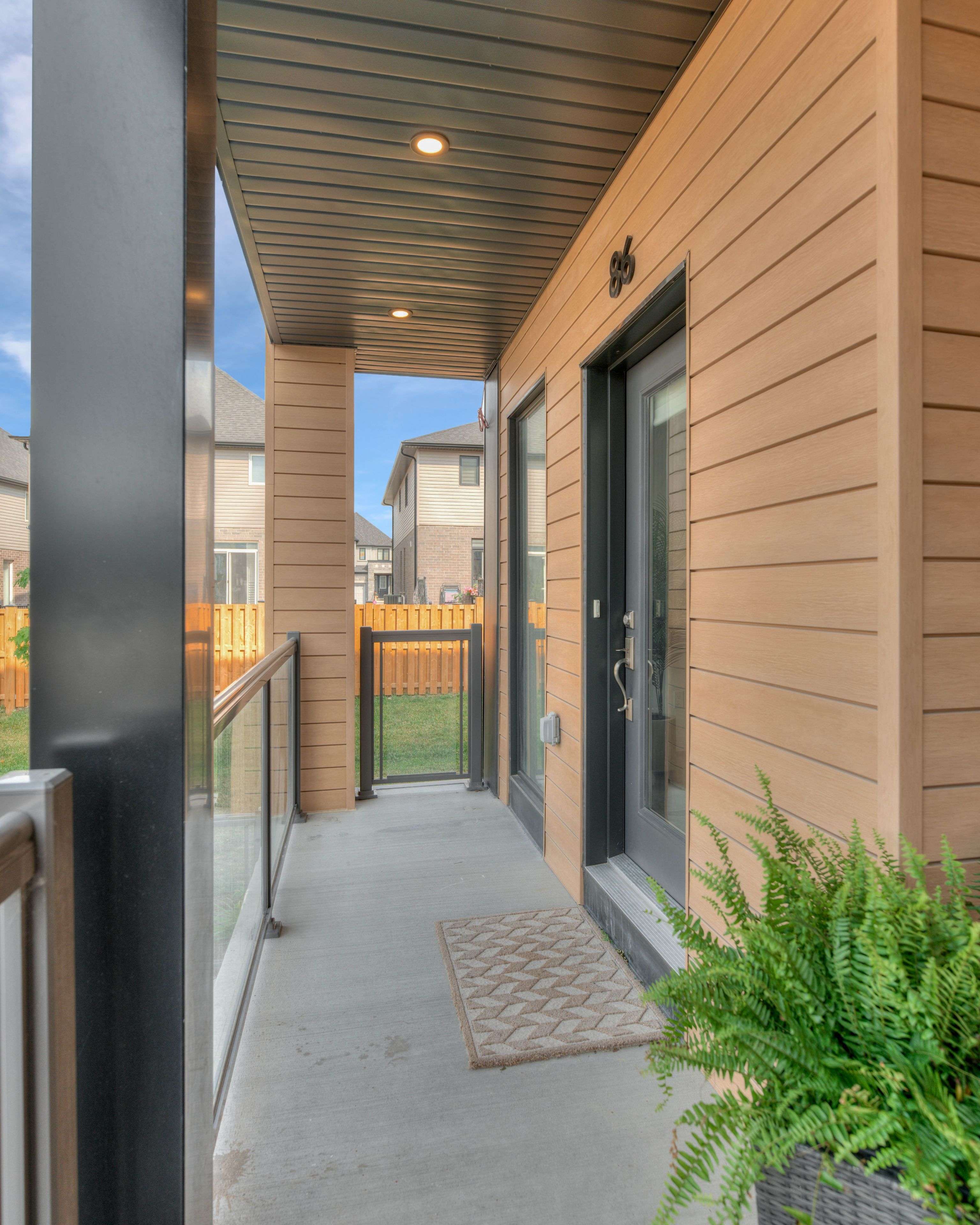 Kitchener, ON N2R 0S7,261 Woodbine AVE #86