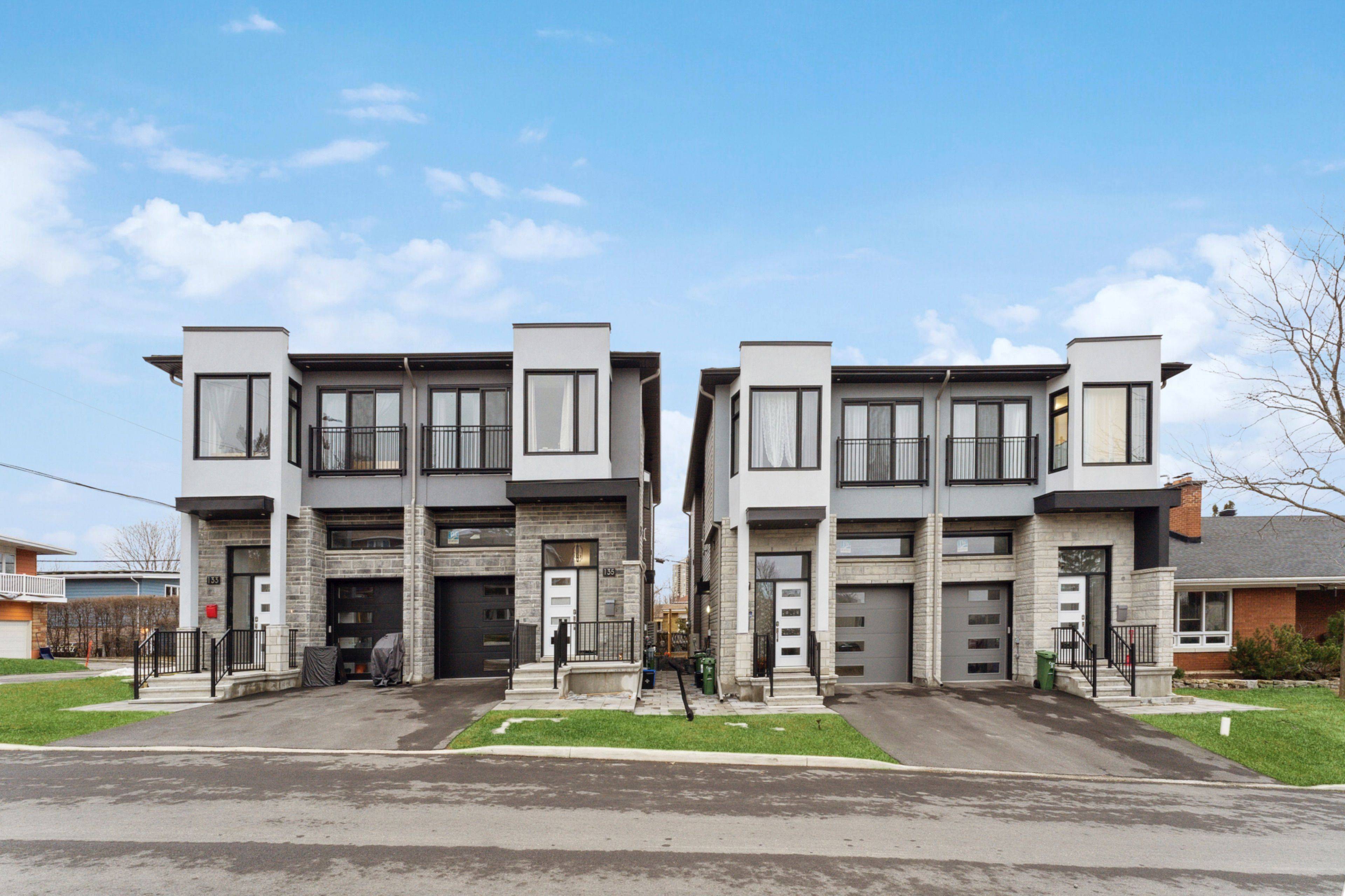Vanier And Kingsview Park, ON K1L 6Z5,133 duford ST #A