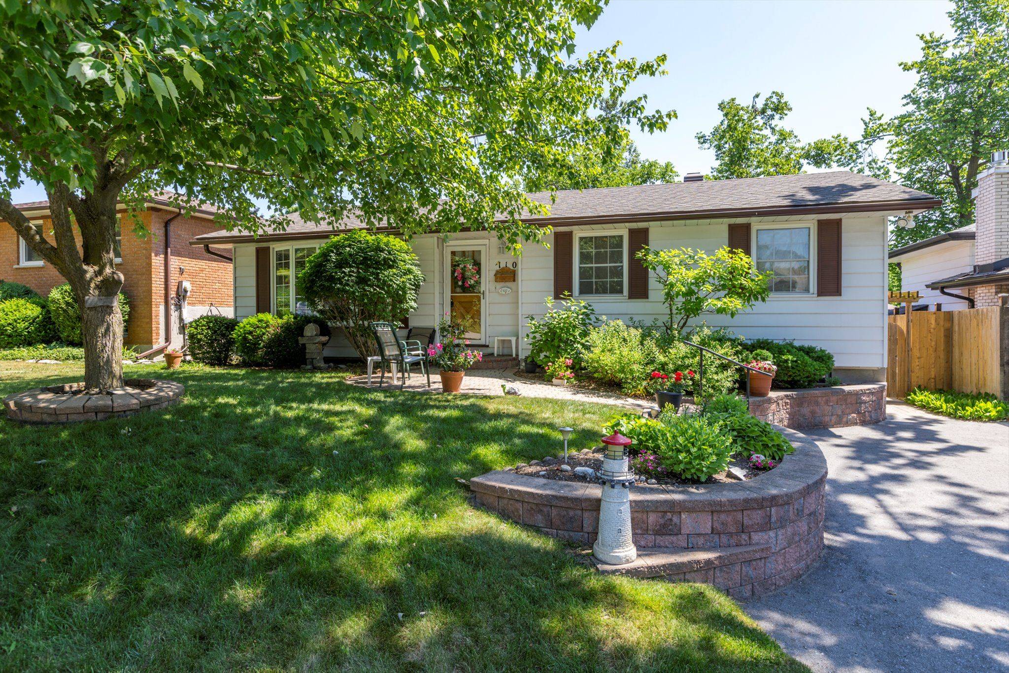 110 Greenhill DR, Peterborough West, ON K9J 6E4