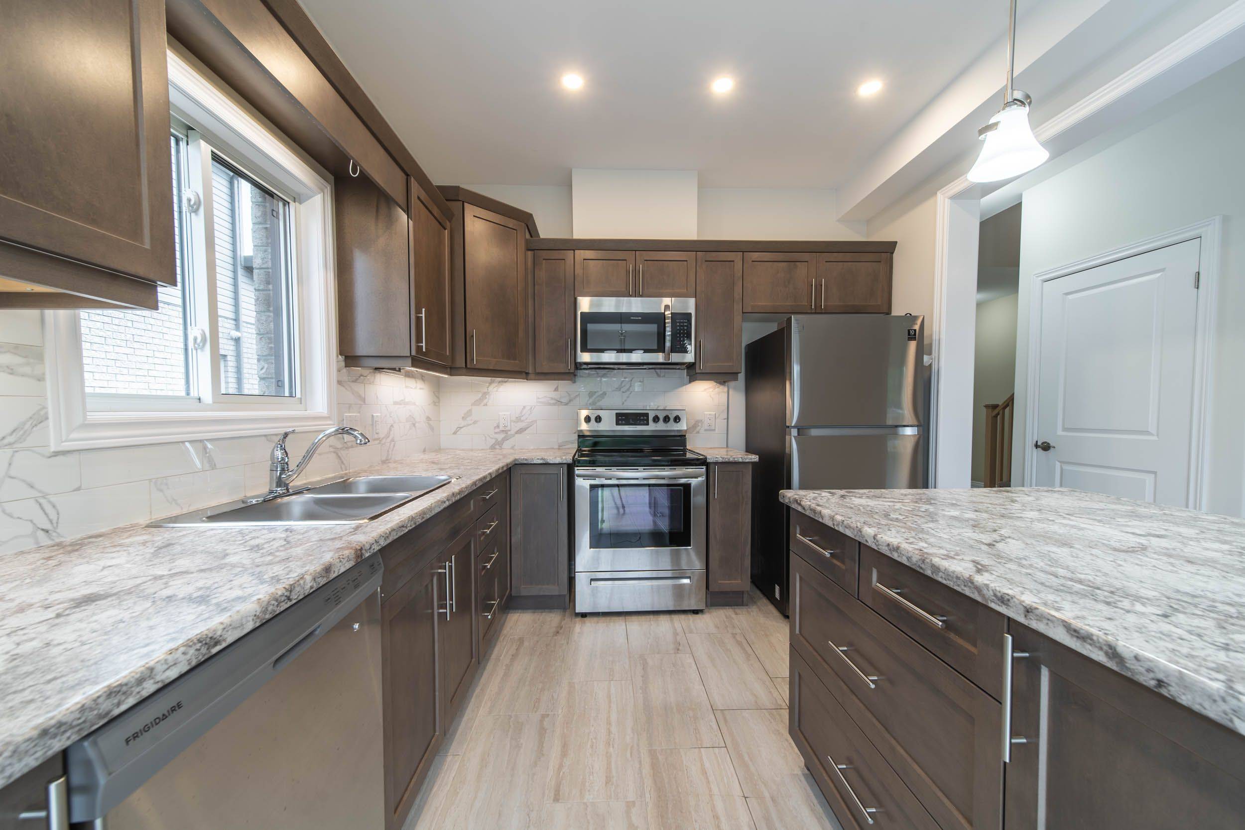 St. Catharines, ON L2M 0C2,12 BERKSHIRE DR