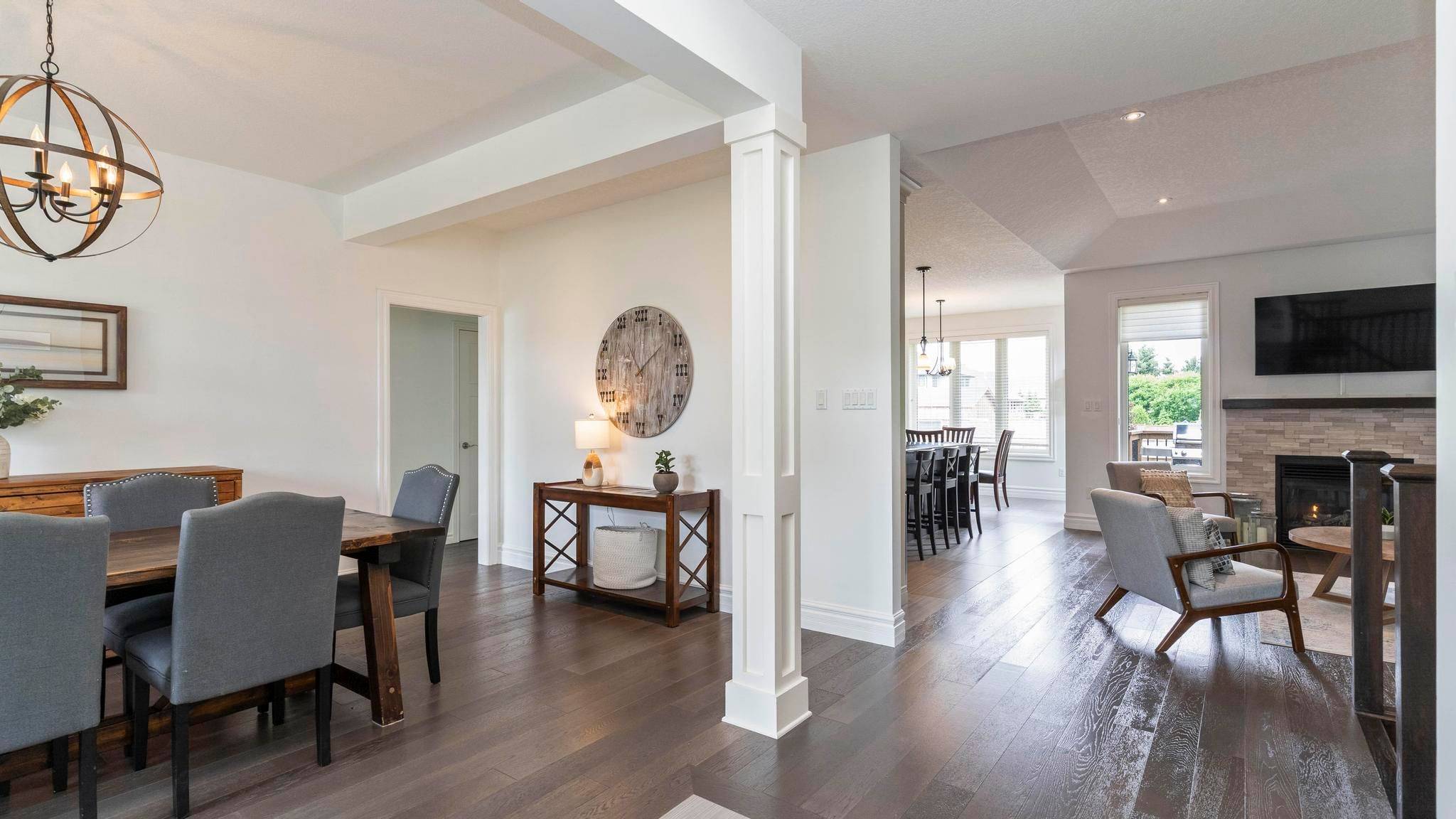 Strathroy Caradoc, ON N0L 1W0,688 Woods Edge RD