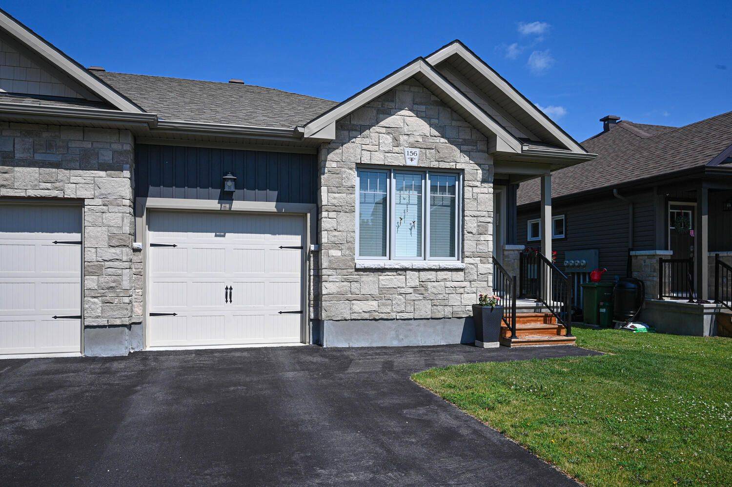 Smiths Falls, ON K7A 0A2,156 Ferrara DR