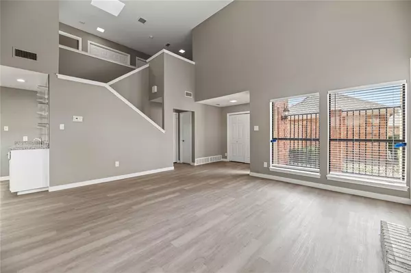Fort Worth, TX 76132,6205 Bellaire Drive S