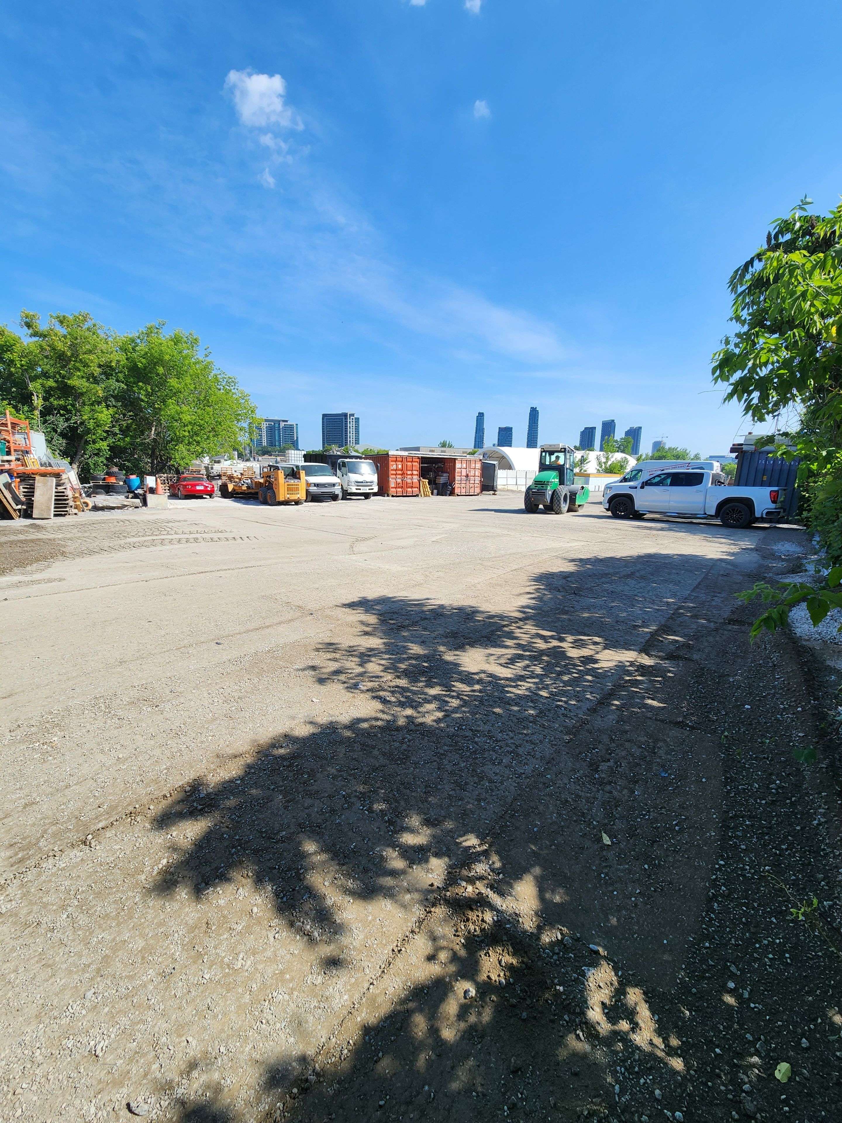 Toronto C11, ON M4G 1Y9,47 Industrial ST #B