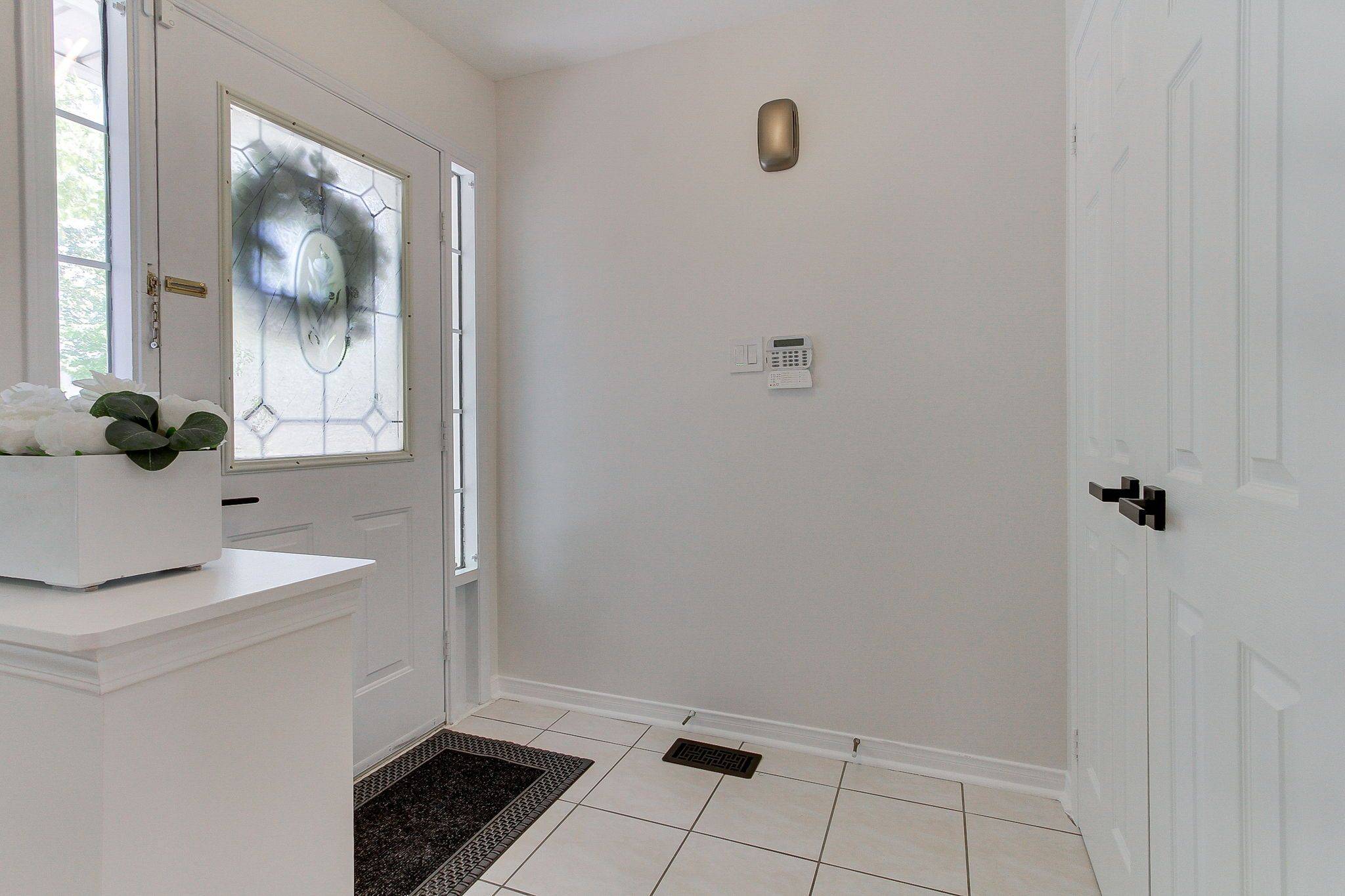 Markham, ON L3S 4B1,10 Juneberry AVE