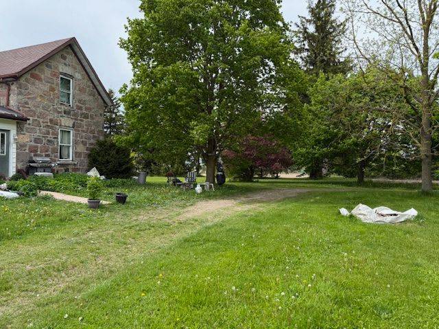Wellington North, ON N0G 2E0,9088 Concession 2 Concession