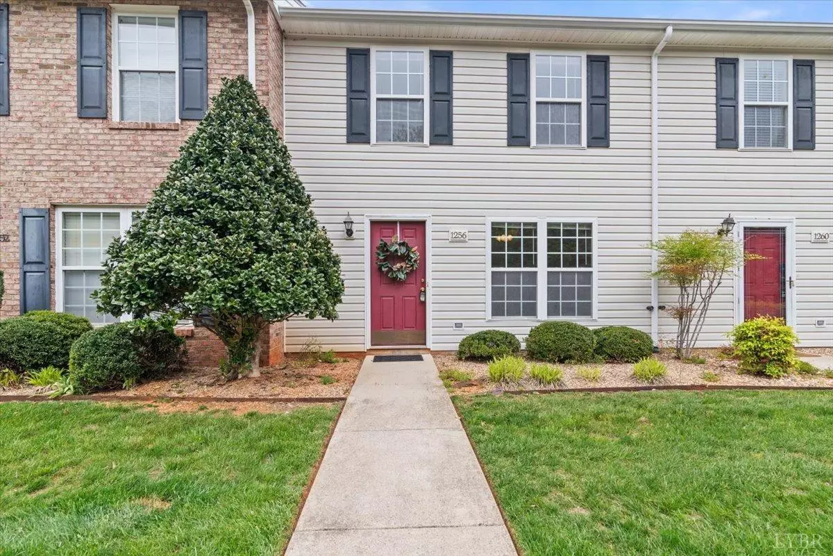 Forest, VA 24551,1256 Blue Ridge View CIR