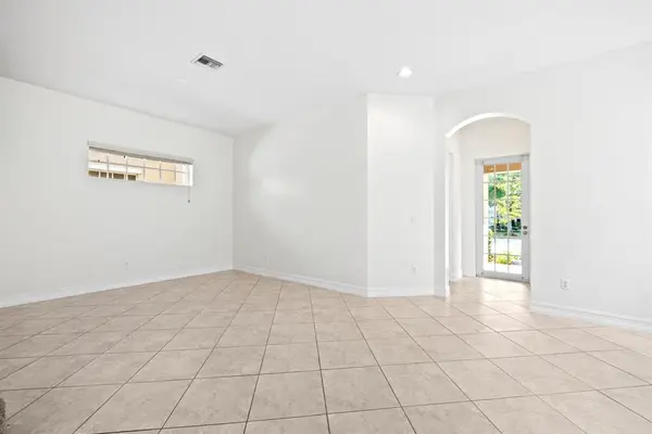 Fort Lauderdale, FL 33315,1535 SW 23rd St