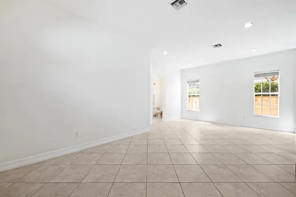 Fort Lauderdale, FL 33315,1535 SW 23rd St