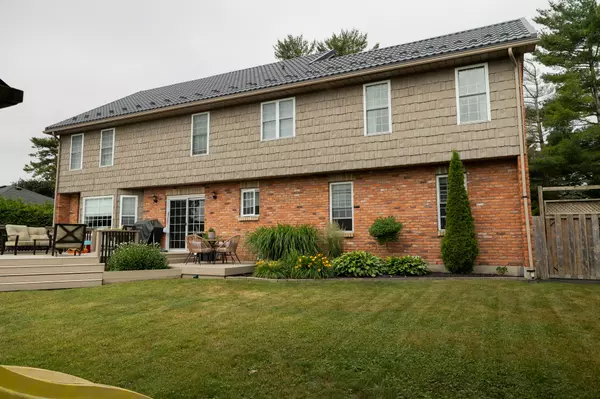 Norwich, ON N0J 1R0,145 JOHN ST S