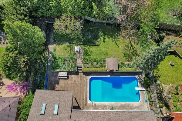 London North, ON N6G 1R1,69 Rollingwood CIR