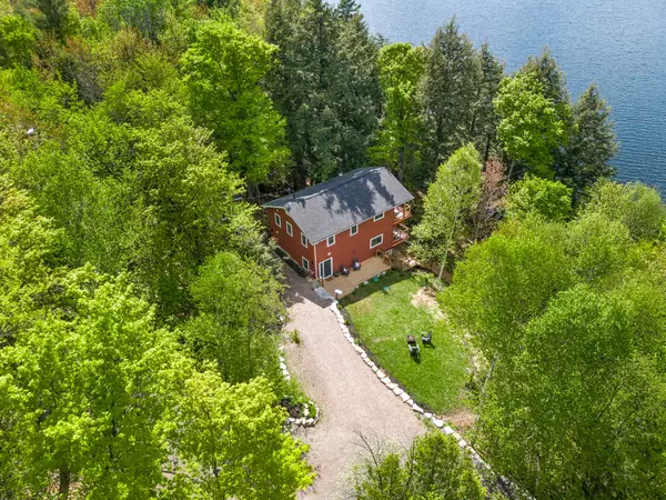 25 ASH LN, Magnetawan, ON P0A 1P0