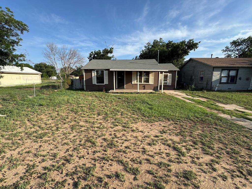 1829 Spaulding St, San Angelo, TX 76903