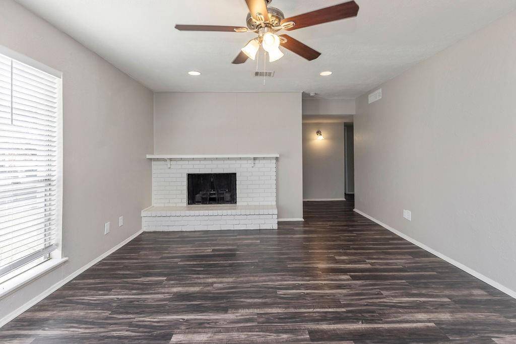 Carrollton, TX 75007,2031 Kings Road
