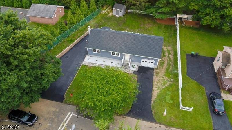 Hackettstown Town, NJ 07840,204 Christopher St