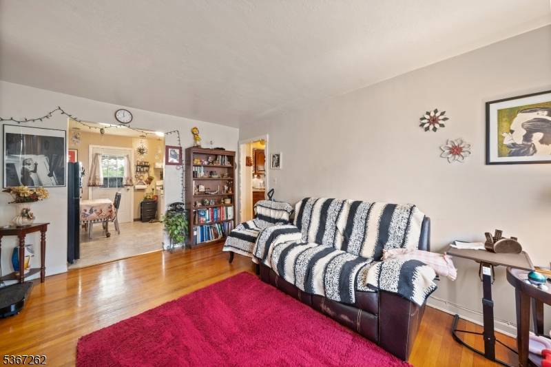 Passaic City, NJ 07055,67 6Th Ave