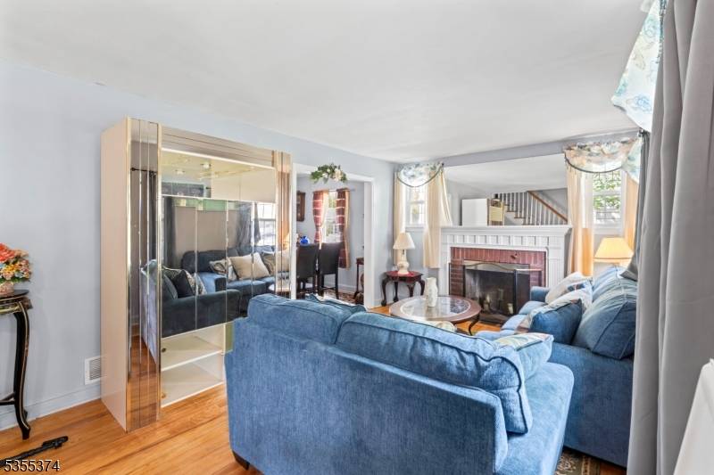 Rahway City, NJ 07065,434 Orchard St