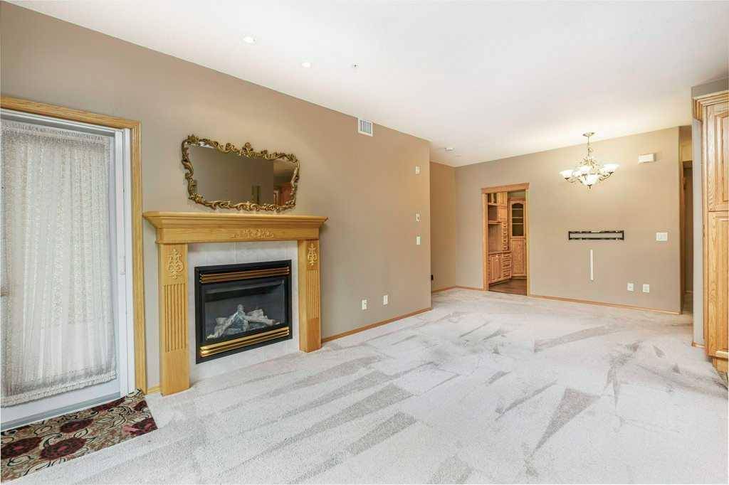 Red Deer, AB T4N 7C5,5300 48 ST #306