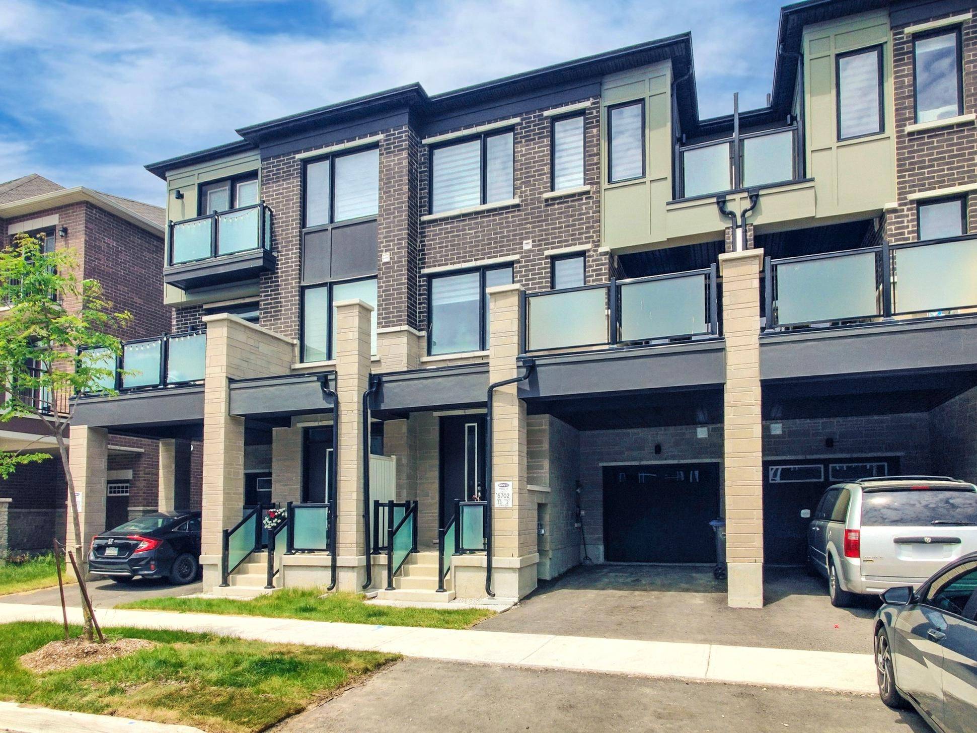 Brampton, ON L7A 5K6,32 Melmar ST