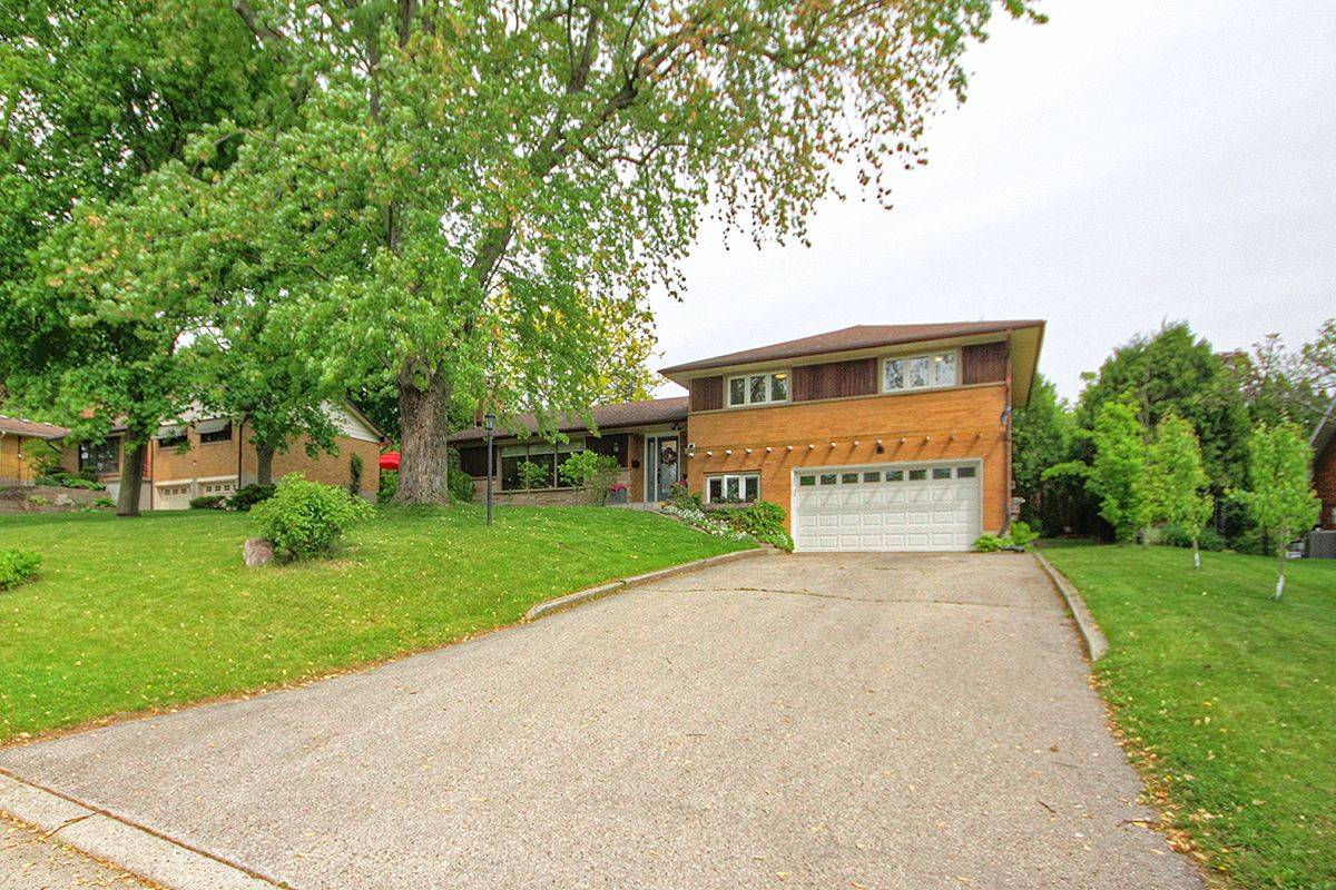 825 Clearview AVE, London North, ON N6H 2N1