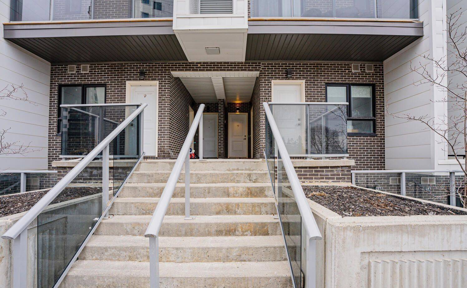 Kitchener, ON N2N 0C3,1430 Highland RD W #12A