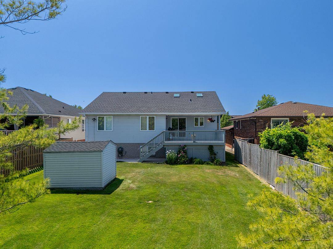 Port Colborne, ON L3K 6B5,19 Bartok CRES