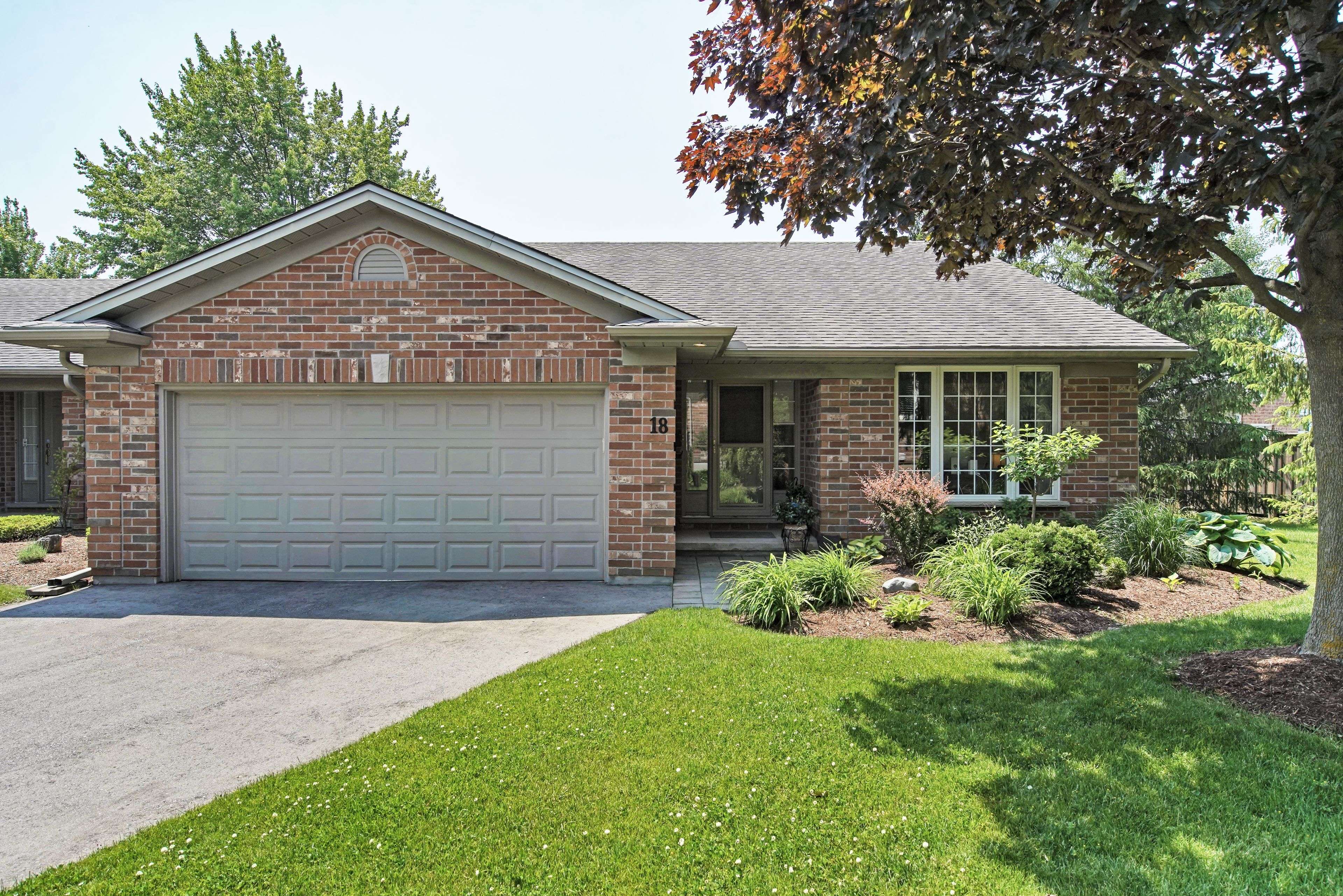 London North, ON N6G 5G4,1755 Louise BLVD #18