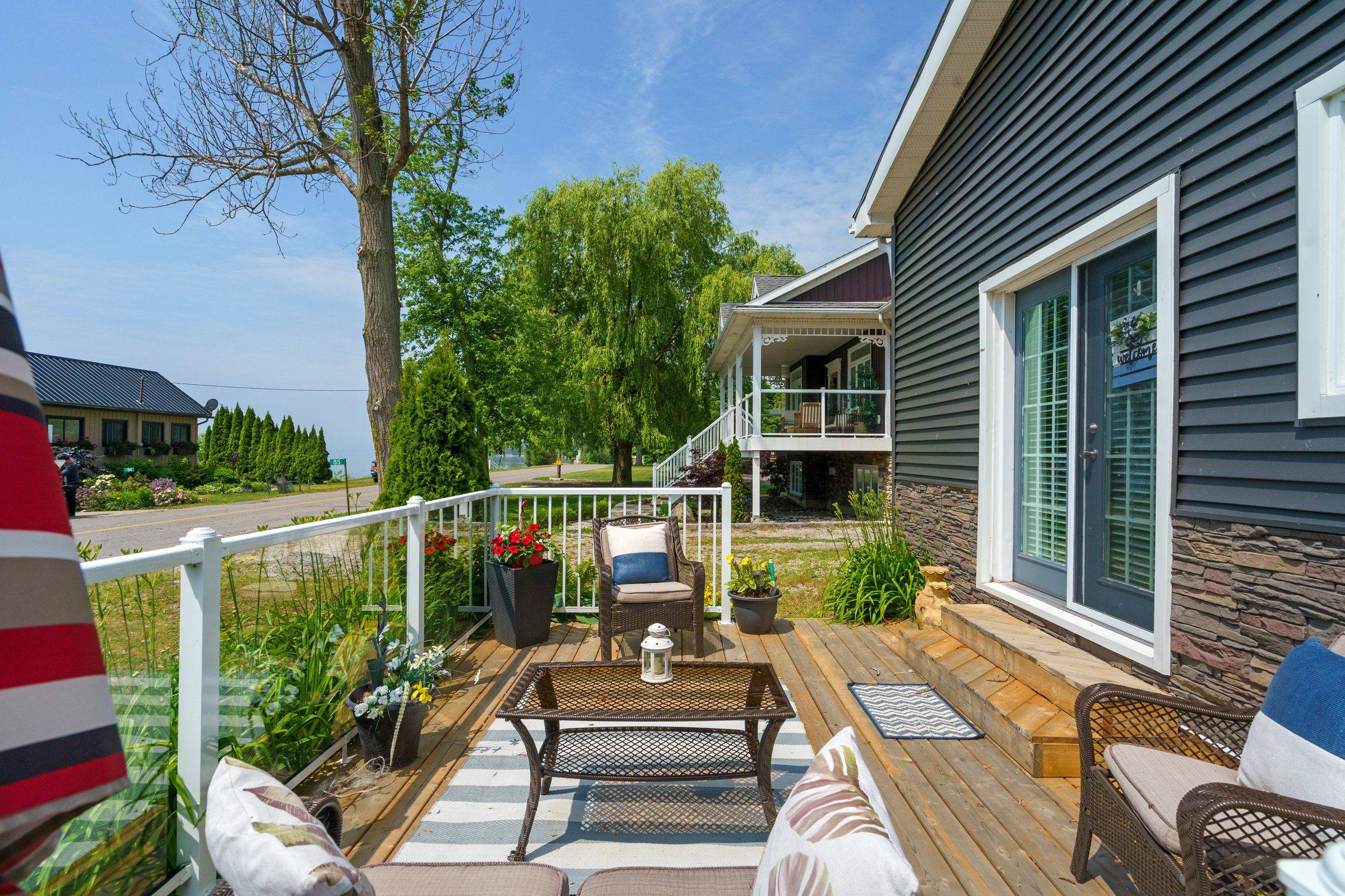 Haldimand, ON N0A 1N3,87 Lakeshore RD