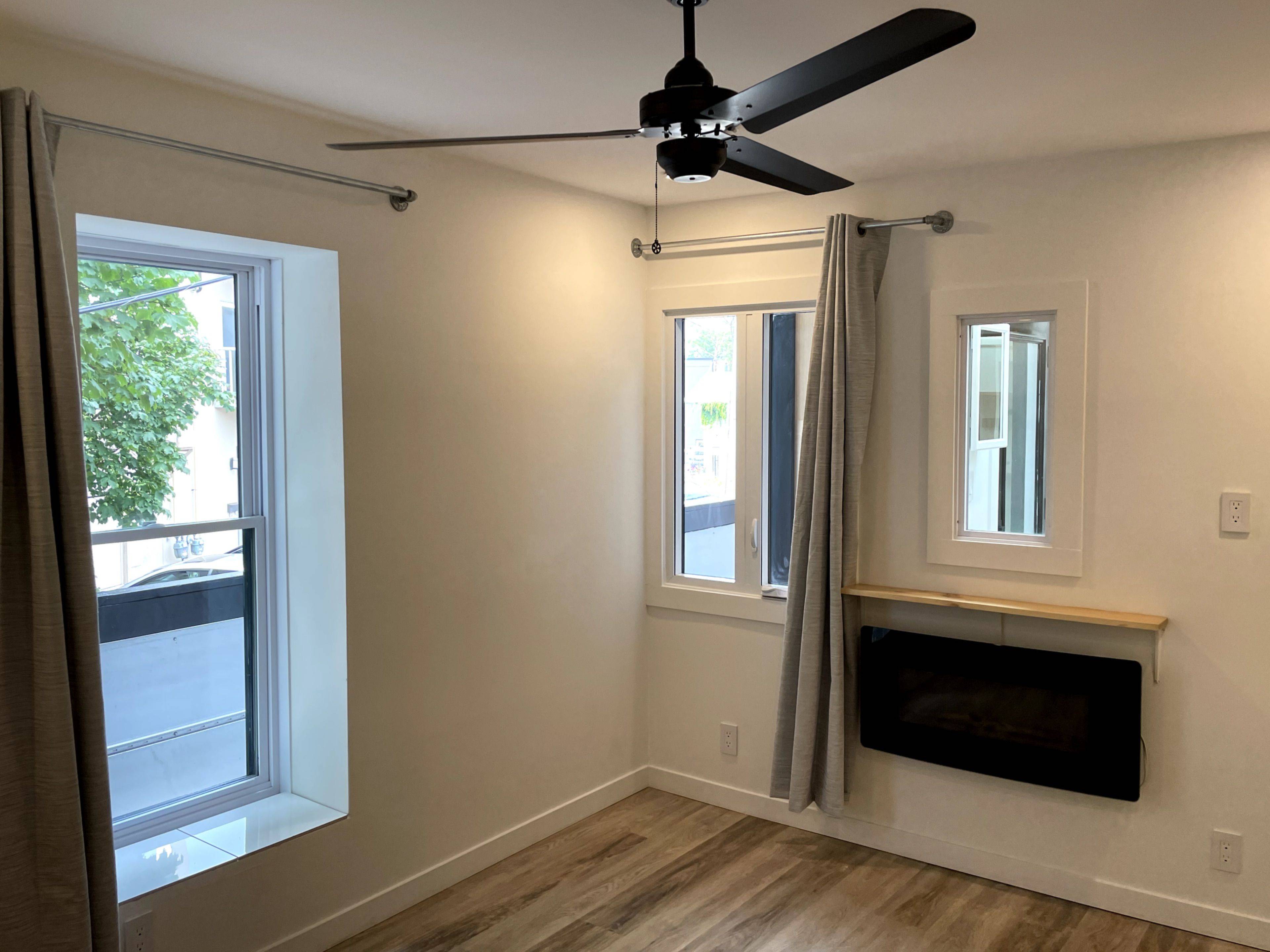 West Centre Town, ON K1Y 1R7,10 Sherbrooke AVE
