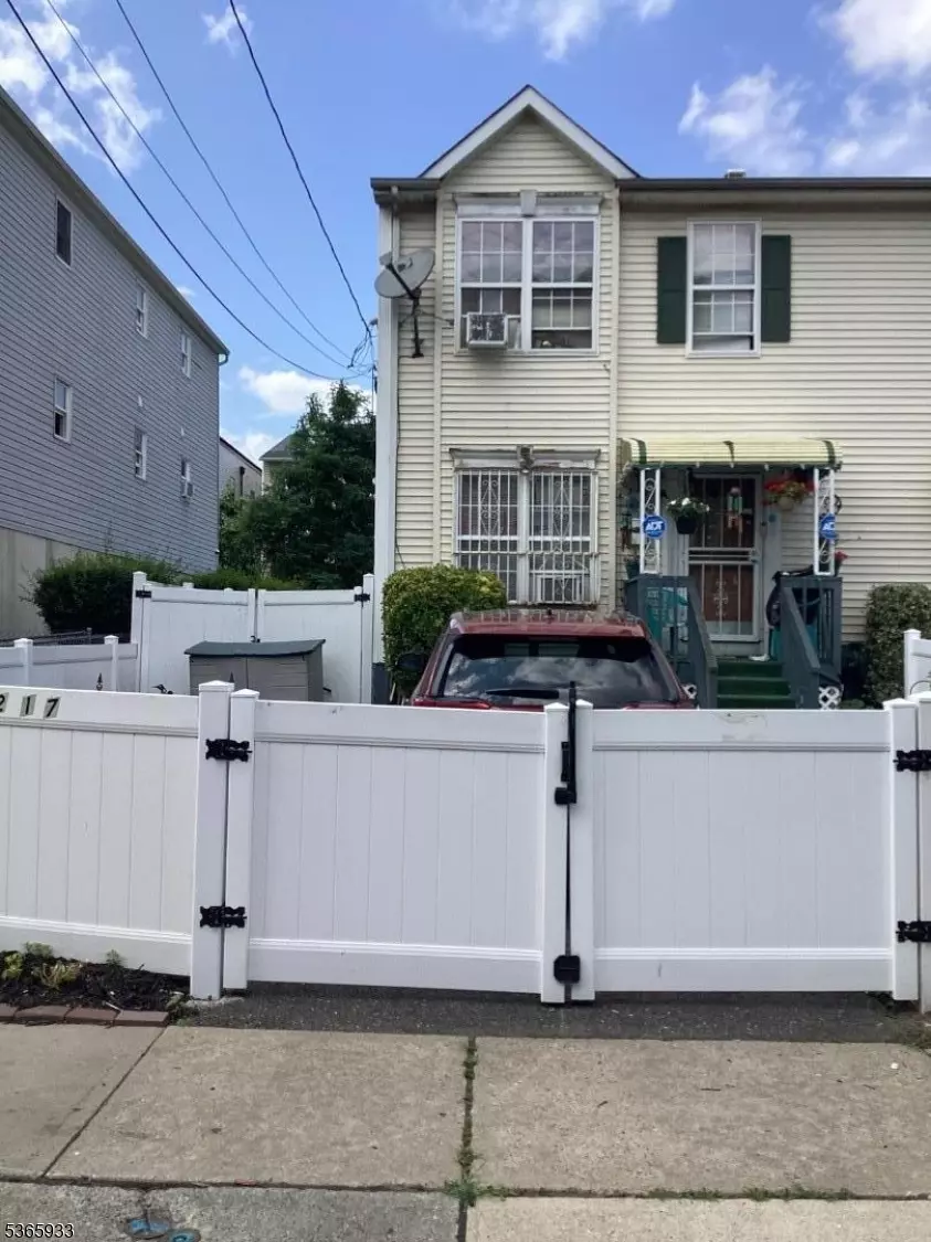 Paterson City, NJ 07501,217 Governor St