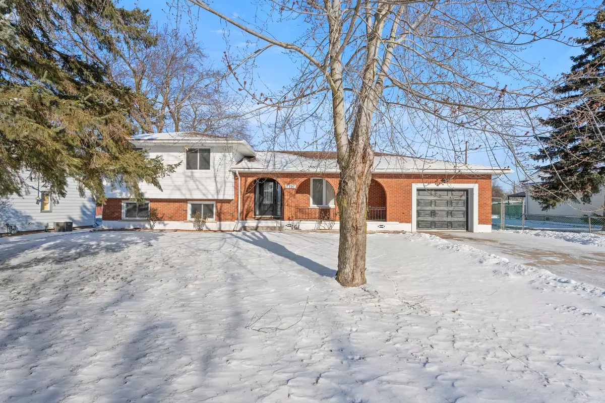Niagara Falls, ON L2H 1B6,7797 Mulhern ST