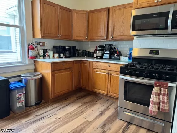 72 Ella St #2, Bloomfield Twp., NJ 07003