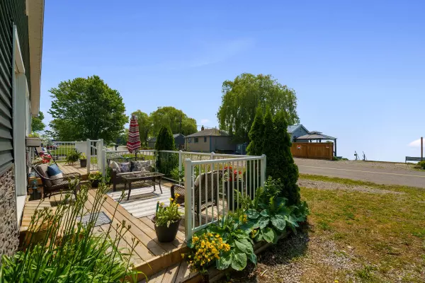 Haldimand, ON N0A 1N3,87 Lakeshore RD