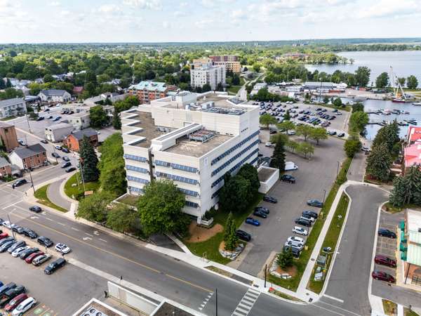 49 Place D' Armes N/A #503, Kingston, ON K7K 6E1
