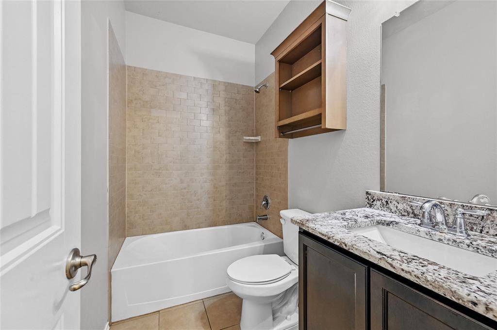Van Alstyne, TX 75495,1512 Greenbrier Drive