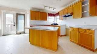 Fort Mcmurray, AB T9K2L5,122 Galt PL