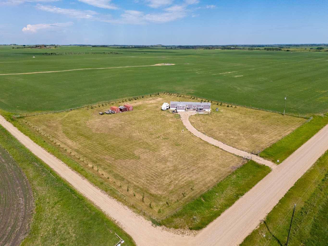 33502 RR271, Rural Mountain View County, AB T4H 1P2