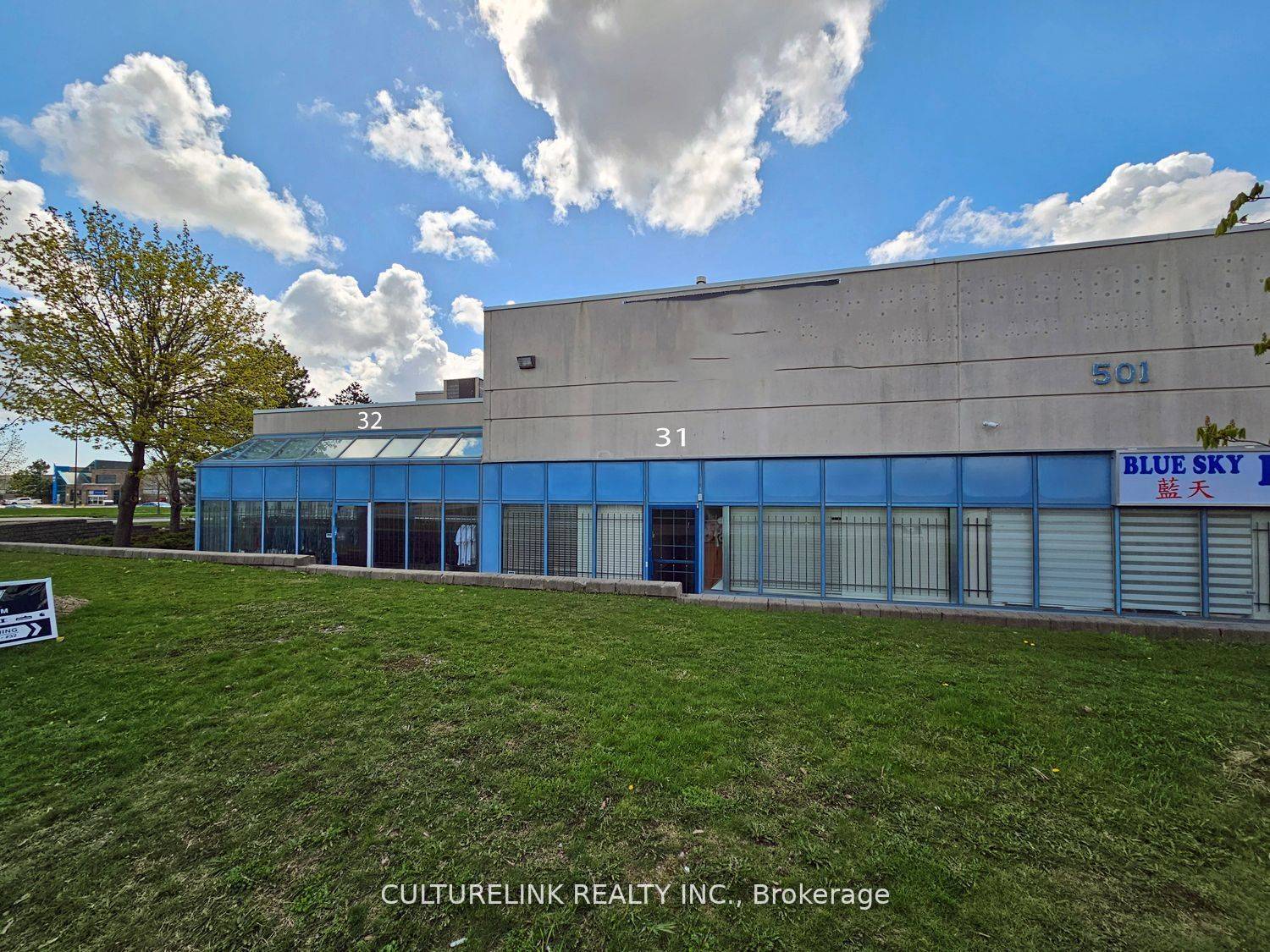 501 Passmore AVE #31 & 32, Toronto E07, ON M1V 5G4