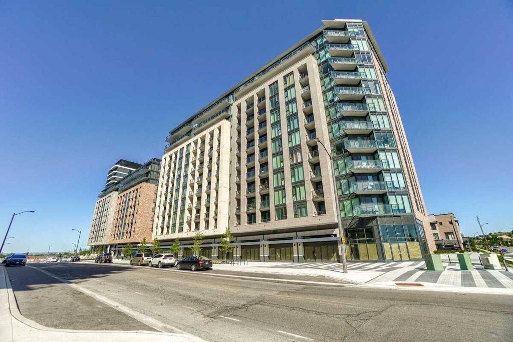 Vaughan, ON L6A 5B9,100 Eagle Rock WAY #531