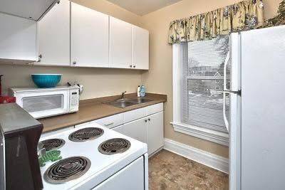 Collingwood, ON L9Y 1Z4,333 Sixth ST