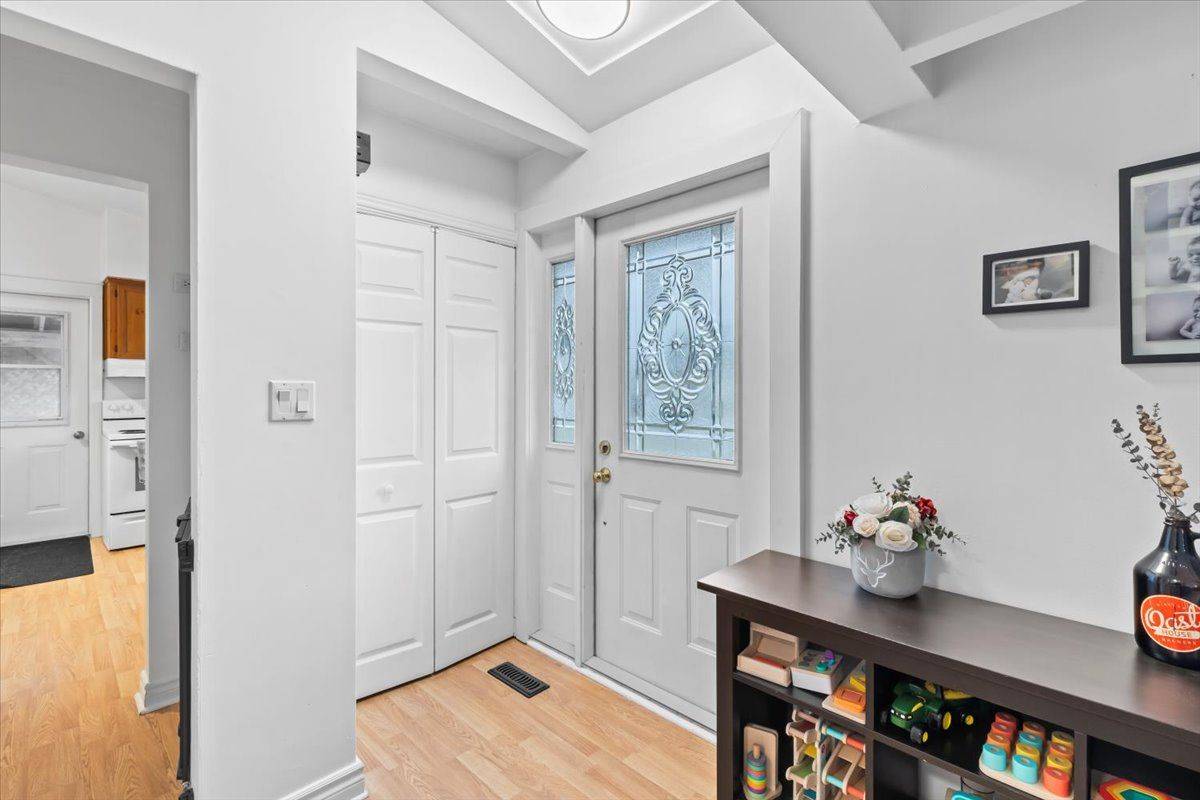 Hanover, ON N4N 1Z9,500 14th ST