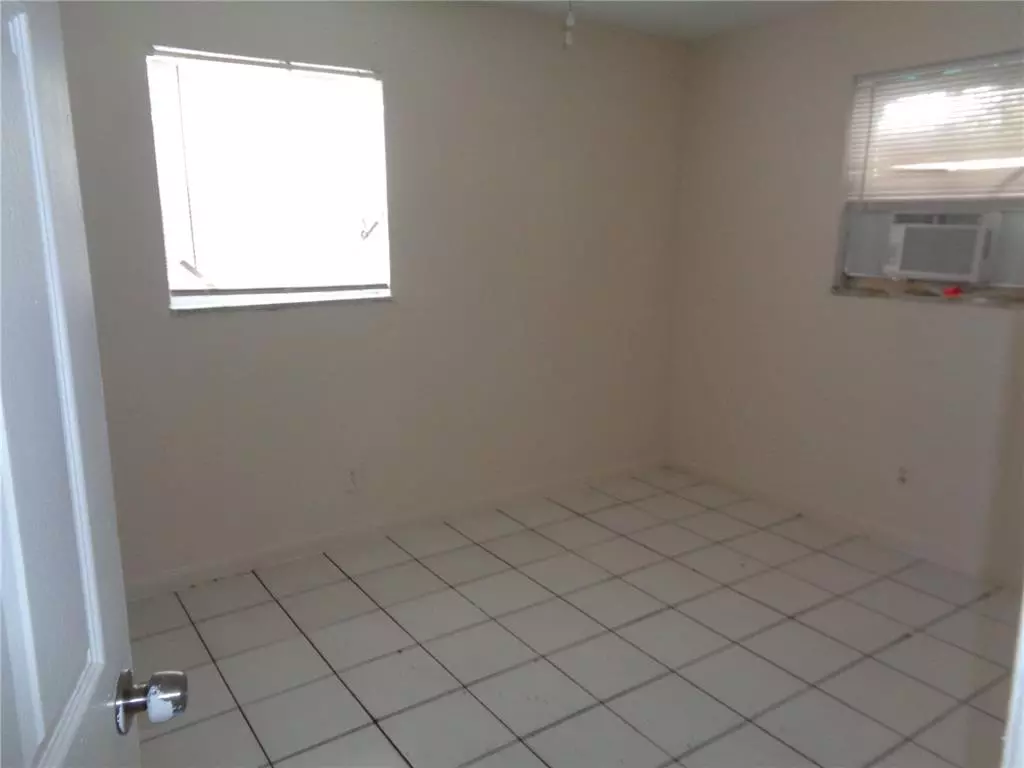 Pompano Beach, FL 33060,345 NW 5th St #3