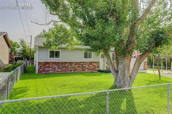 Colorado Springs, CO 80906,1567 Willshire DR