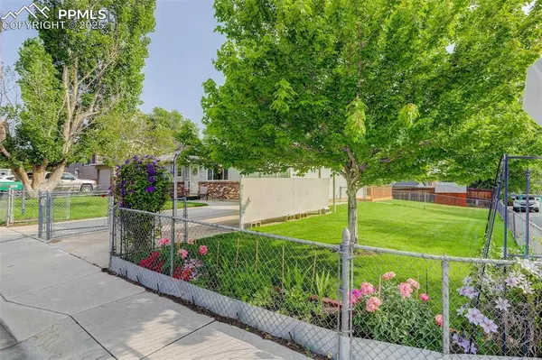 Colorado Springs, CO 80906,1567 Willshire DR